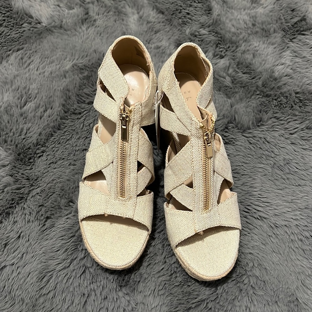 A New Day Wedge